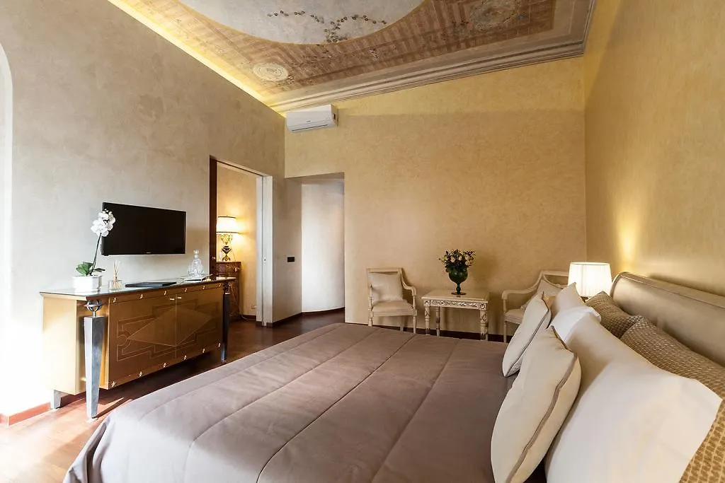 Prestigious Apartment Piazza Navona Rome 0*,